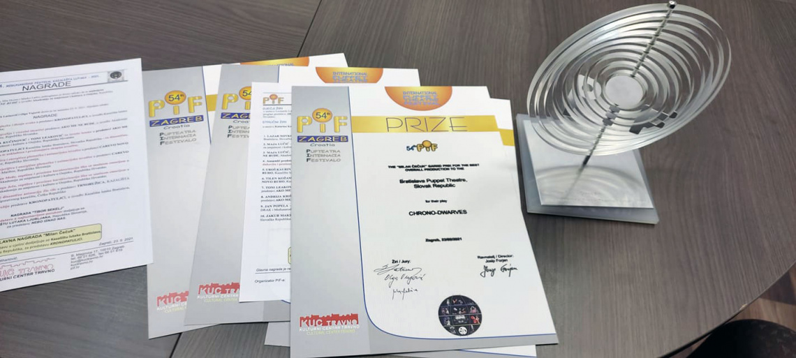 242802429_10220324355319307_1076590566831340345_n